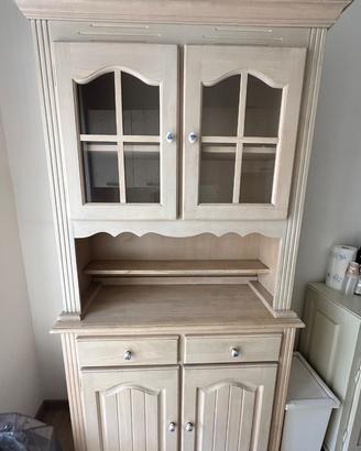 Credenza provenzale in legno decapato