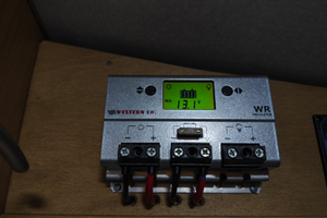 Western Co WR20 - Regolatore di carica PWM LCD