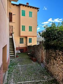 Appartamento da ristrutturare