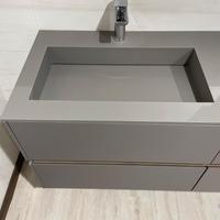 MOBILE BAGNO TORTORA CON TOP IN FENIX