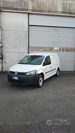 VW Caddy maxi