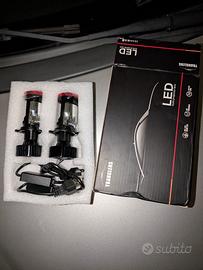 Lampadine LED H4 lenticolari
