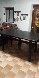 tavolo di legno massiccio 