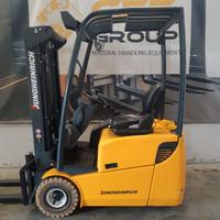 Carrello elevatore elettrico Jungheinrich EFG 113.