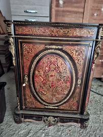 Antica credenza in stile Boulle