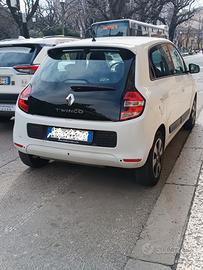 RENAULT Twingo 3ª serie - 2018