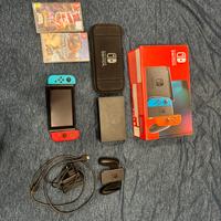 Nintendo switch + 2 giochi + custodia