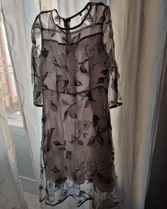 Vestito a fiori in tulle