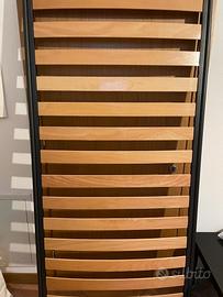 DOGHE IN LEGNO CON TELAIO IN METALLO LETTO SINGOLO