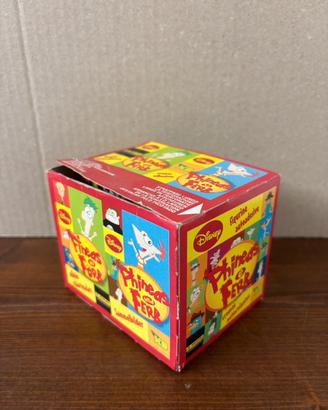 Box sigillato 50 bustine figurine Phineas & Ferb