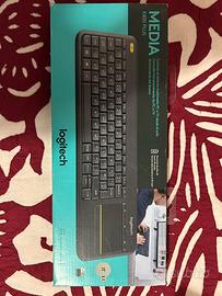 Logitech K400 Plus Tastiera Wireless Touch TV
