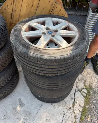 Gomme 185/55 R15