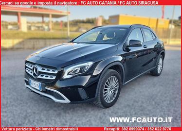 Mercedes Gla - 2019 200 D Automatic Premium 136cv.