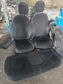 Sedili Lancia Y (mod. 2011)