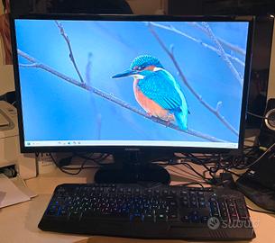 Monitor Samsung 24 pollici FullHD curvo