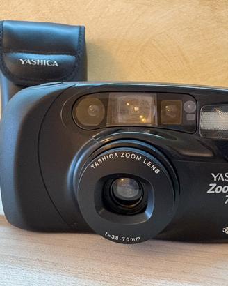 Fotocamera YASHICA ZOOMATE 70