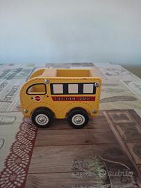 scuola bus legno