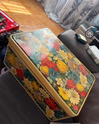 Scatola in Latta Vintage