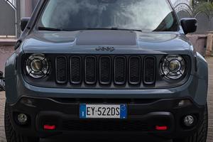 Jeep renegade trailhawk