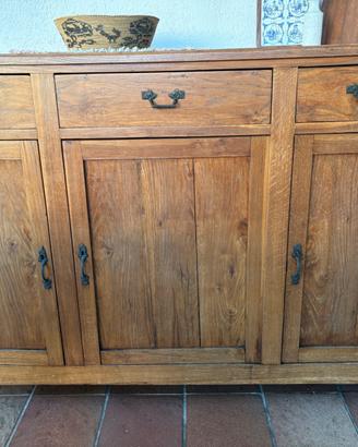 Credenza antica in legno massello – 380€