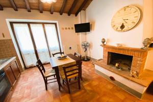 Appartamento bilocale in residence con piscina