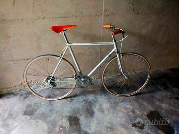 Bici vintage anni 60/70 da passeggio.