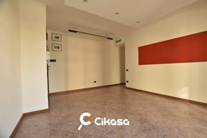 Quartello. Trilocale con cantina e posto auto