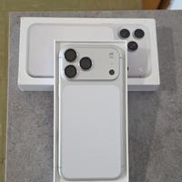 iPhone 17 pro max 256GB silver batteria 100%