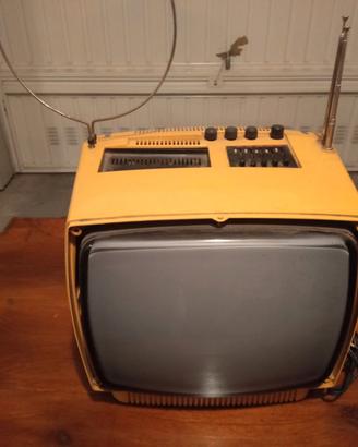 Tv senza marca e modello vintage