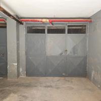 Garage 77 mq