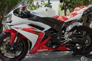 Yamaha R1