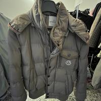 piumino moncler uomo giubbotto originale