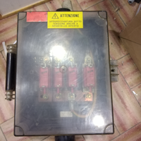 Motore elettrico con vetro in plastica, esattament