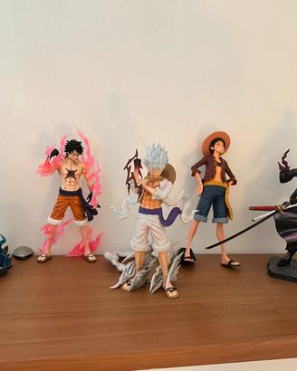Action figure one piece