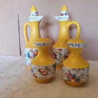 Set da cucina in ceramica decorata