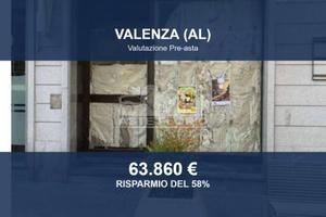 Immobile in asta di 89 m² a Valenza