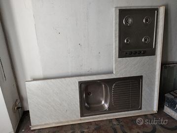 Top cucina angolare con lavello e Piano cottura 