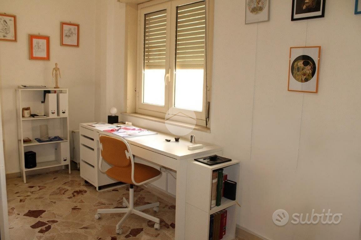 Appartamento – Palermo, Villaggio Santa Rosalia, IV Circoscrizione - Vista 4