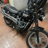 Triumph bonneville
