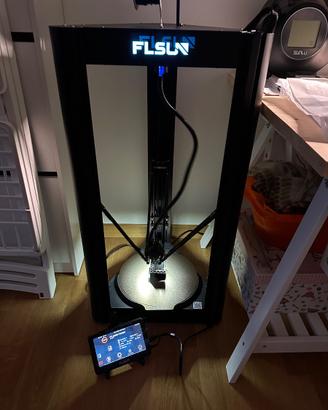 Stampante 3D FLSun V400 con relativi filamenti