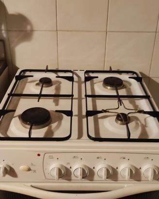 cucina a gas e cappa 