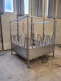 cesta fieno mangiatoia