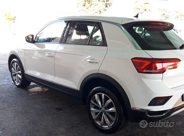 VOLKSWAGEN T-Roc - 2020