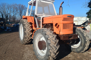 Trattore Fiat 1300 cabinato