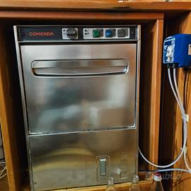 lavastoviglie per bicchieri 