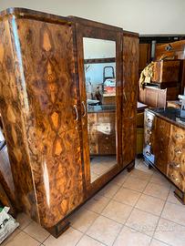 Armadio vintage Art Decó in radica specchio