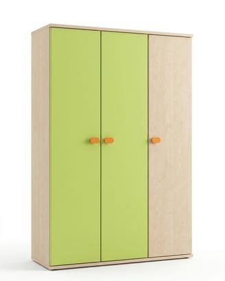 Due armadi cameretta bimbi verde e legno 3 ante