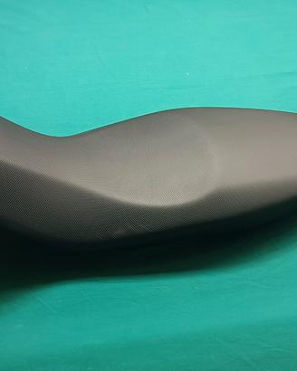 sella hipermotatd 821