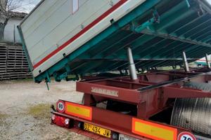 Rimorchio 2 assi pneumatico Viberti