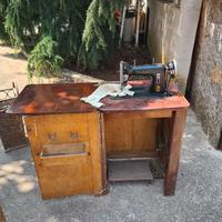 Macchina da cucire vintage